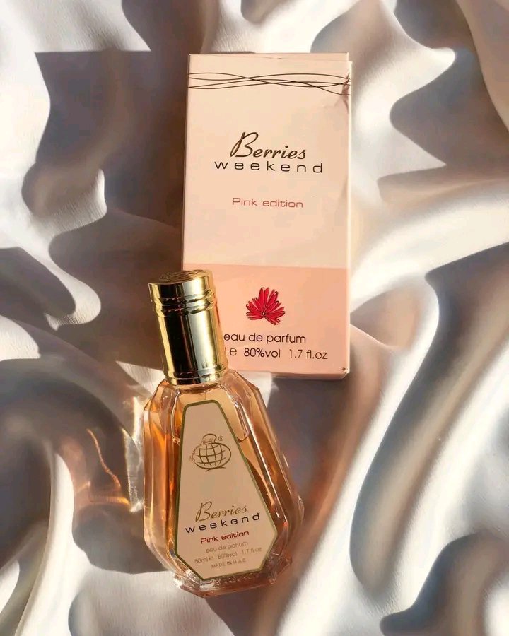 Fragrance World Berries Weekend Pink Ed EDP 50ml