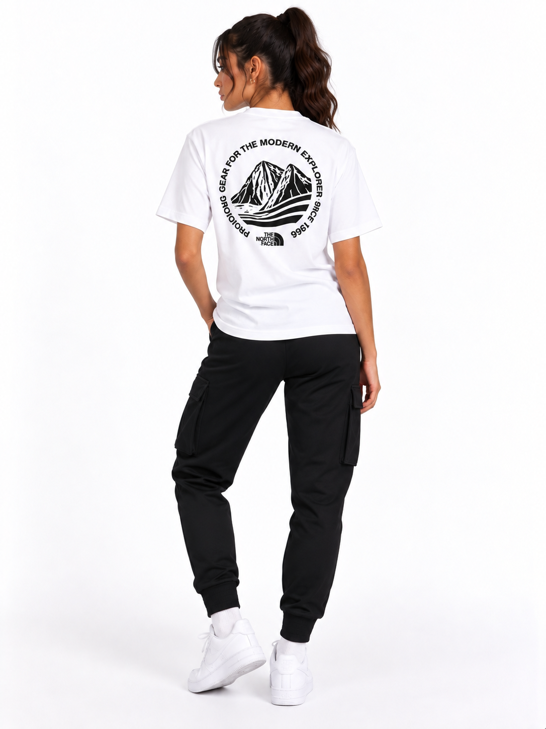 Women’s North Face Mountainscape Short Sleeves 8JBG