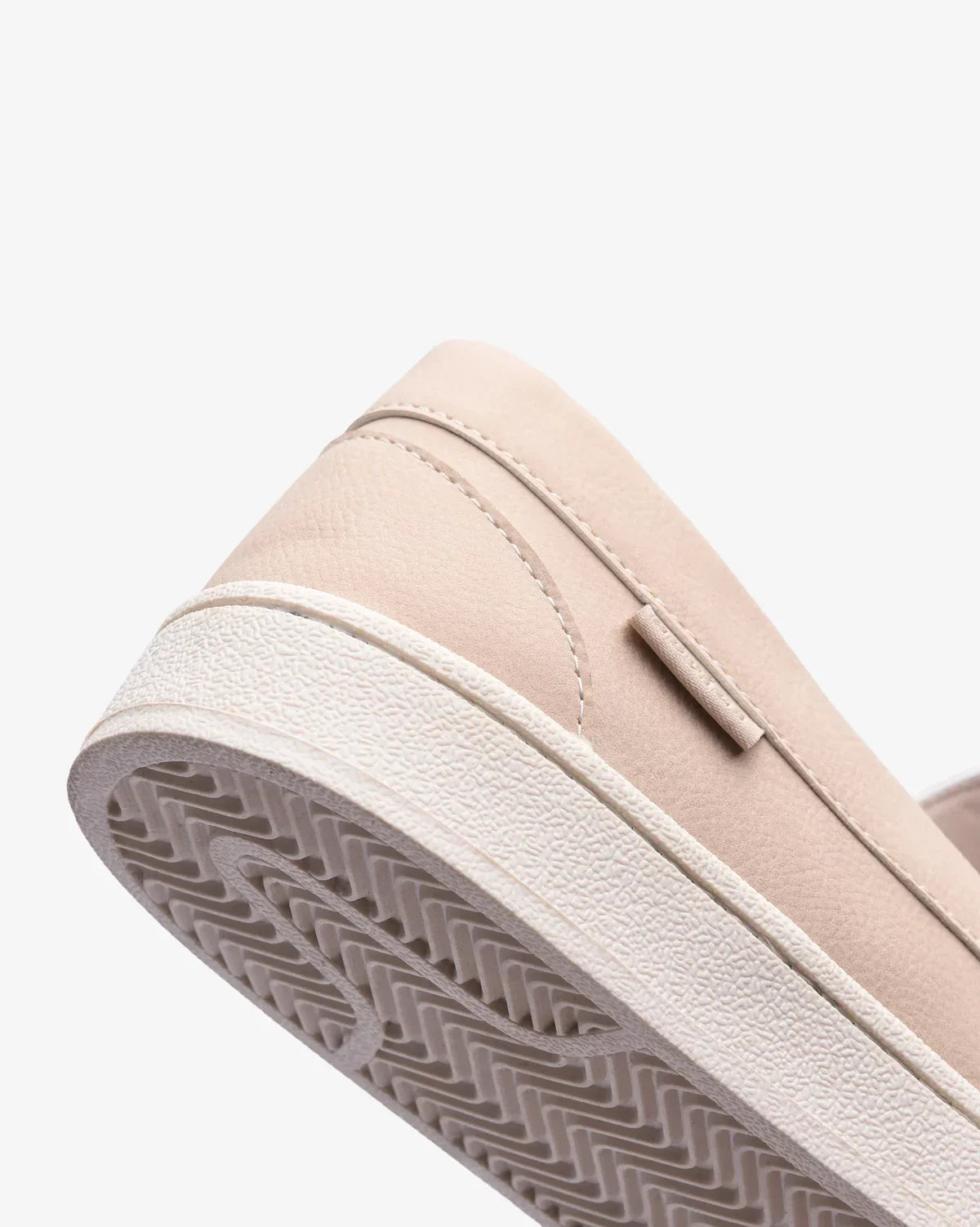 Soviet Ordino Oatmeal/Off White Low Cut Slip On