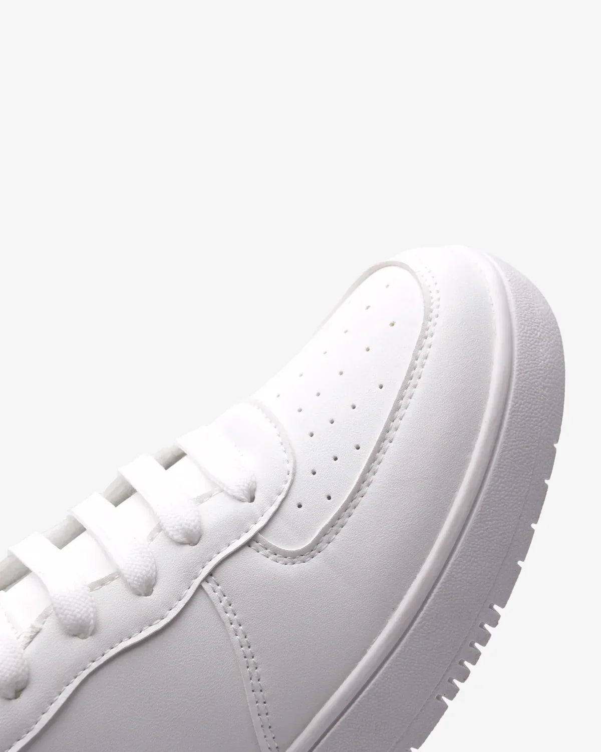 Soviet Luderitz White Mono Low Cut Sneaker