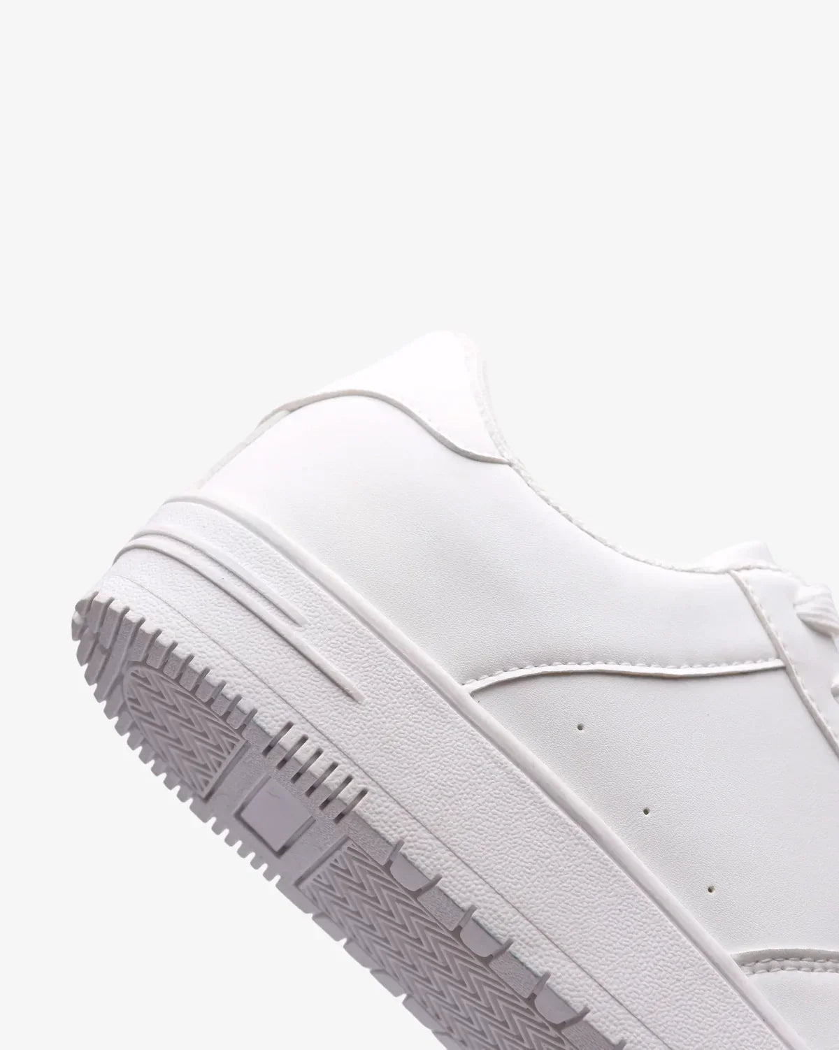 Soviet Luderitz White Mono Low Cut Sneaker