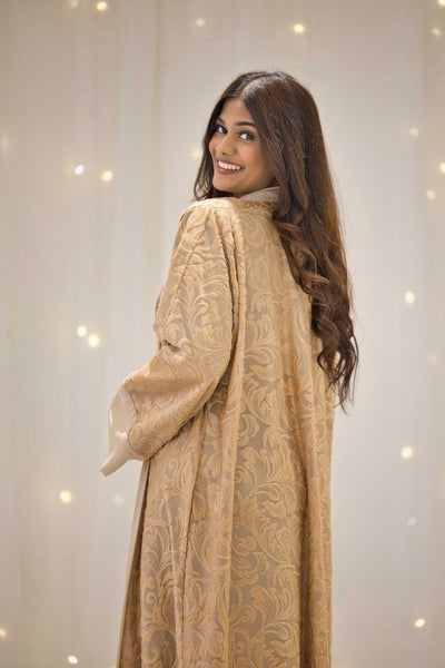 Aaliya Gold Net Abaya – The Luxe Aura