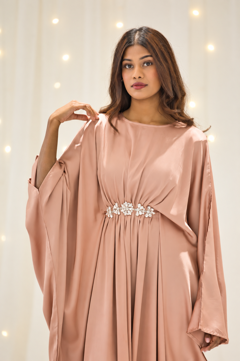 Rosae Butterfly Peach Beaded Abaya – The Luxe Aura